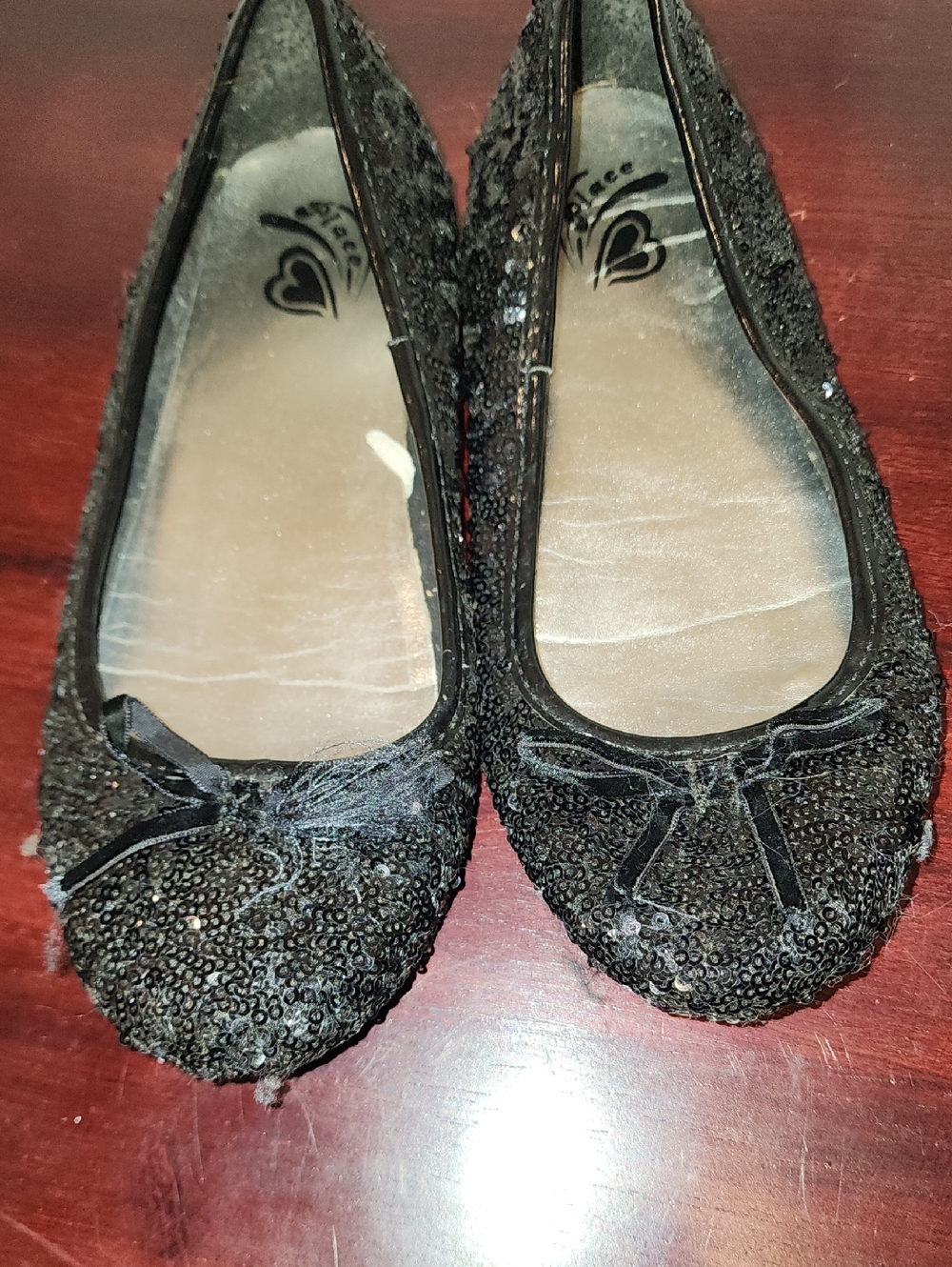Childrens Place Size 3 Black Sequin Ballet Flats with Bow
